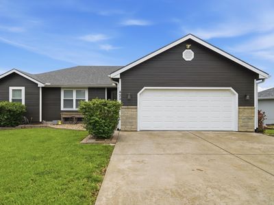 422 Prairie Bend Dr