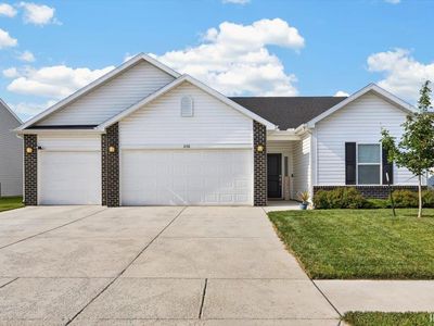 1136 Colcester Ln