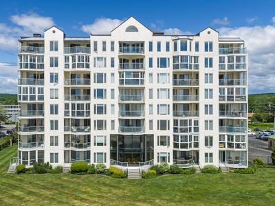 207 E Grand Avenue #C2