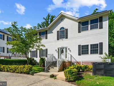 2017 Glenallan Ave