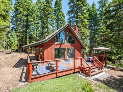 890 Carnelian Cir