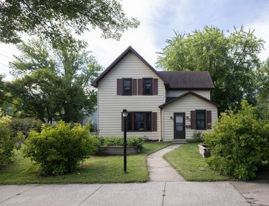 113 W Bancroft Ave