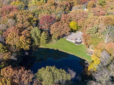 8717 Demontreville Trl N