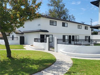 570 Penrose Dr