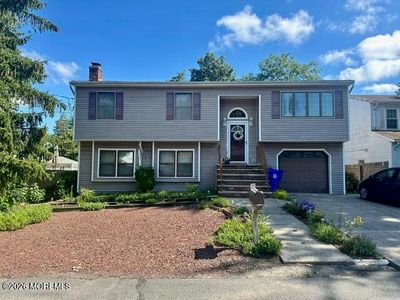 896 Lynnwood Avenue