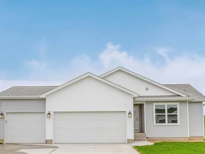 Property at 3927 Broomfield Dr, Cedar Falls, IA