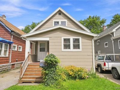76 Sheffield Ave