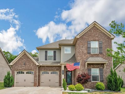 585 Oakvale Ln