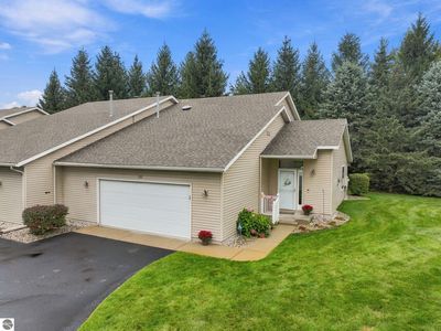 210 Greenview