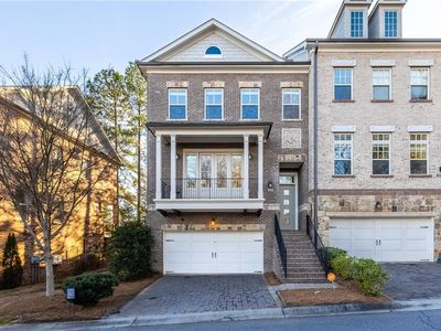 823 Canterbury Overlook