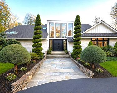 34 Tennyson Dr