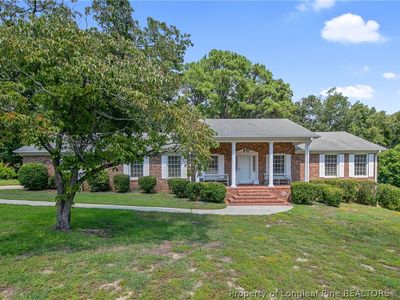 225 Vivian Dr