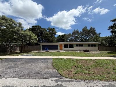 252 SW 61st Ave