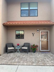 210 Grand Island Blvd