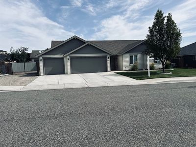 5005 Pinehurst Dr