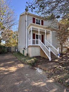 3205 Agatha Ct