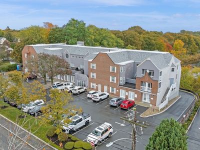 212 Humphrey St Suite 205