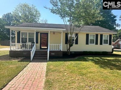 2000 Johnstone St