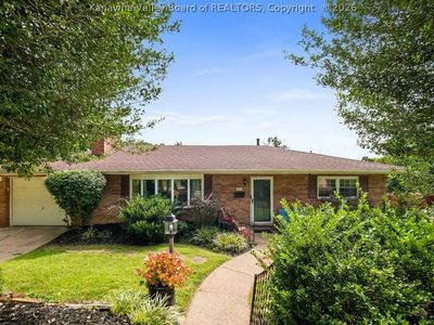910 Chester Rd