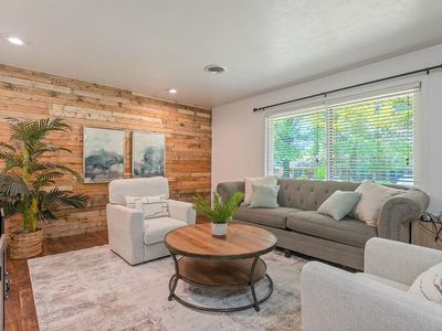 1501 Camino Real