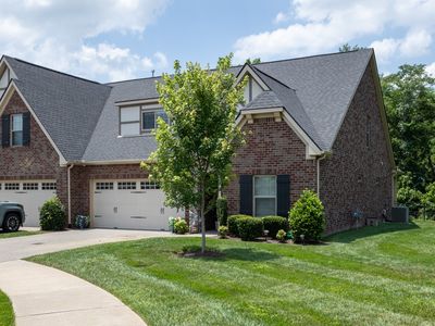 1811 Ravenwood Ct