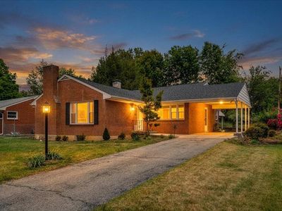2716 Deerfield Rd SW