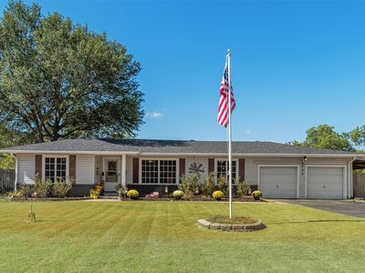 205 Laurel Trail Dr