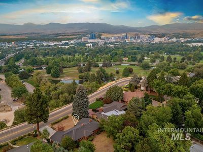 3603 W Crescent Rim Dr