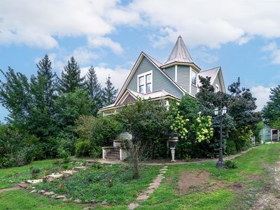 640 S Main St