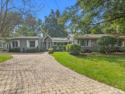 435 Forest DRIVE