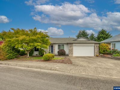 2153 Tanager Ave NW