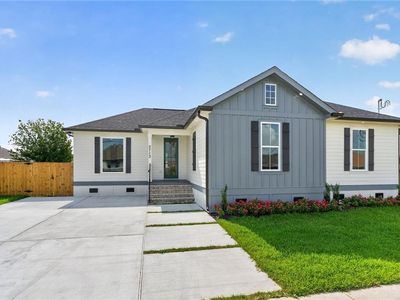3713 Ventura Park