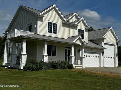6472 N Farm Loop