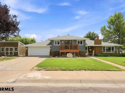 2700 Chinoe Rd