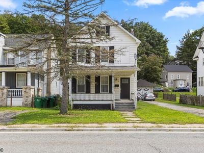 36 Bank St