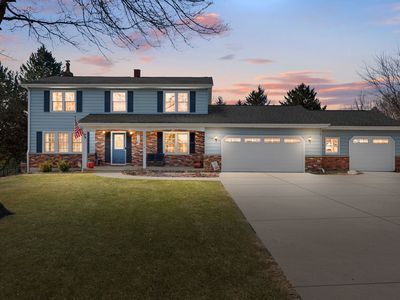 27942 N Lakeview Cir