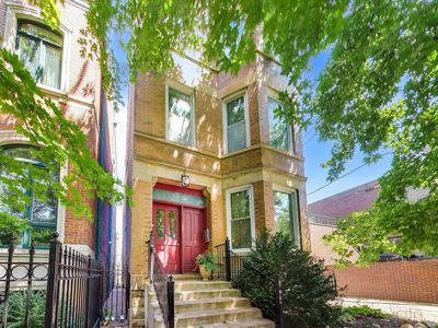 2112 W Cortland St #1