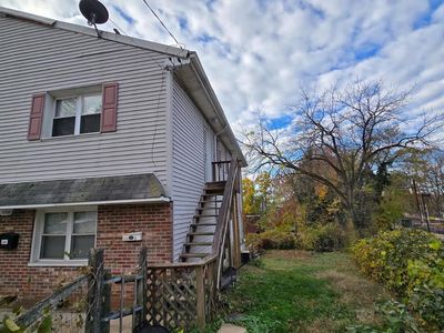 200 Robbins St