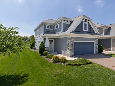1075 Anthony Way