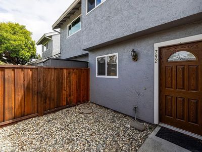 792 Racquet Club Cir