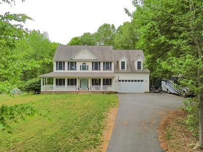 8001 Church Pond Rd