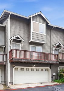 1360 Oak Ridge Dr