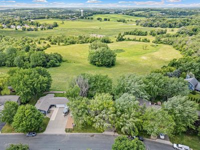 Property at 8955 Hilltop Dr, Saint Bonifacius, MN