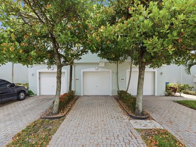 3068 Laurel Ridge Circle