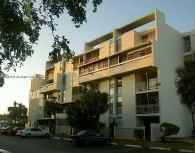 2017 NW 46th Ave APT A404