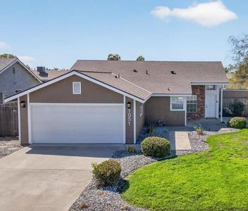 1051 E Terrace Dr