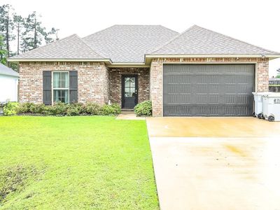 300 Yellow Pine Dr