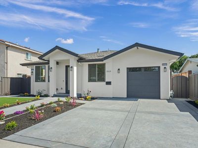 2515 Crystal Dr