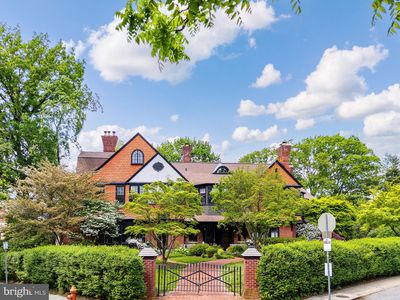 403 E Evergreen Ave #C