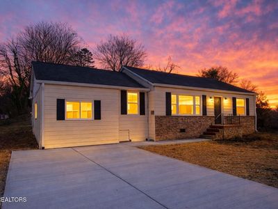 2204 Bradshaw Garden Rd